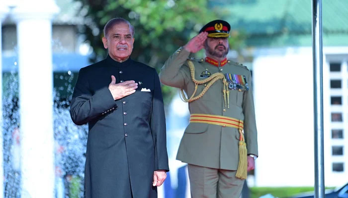Prime Minister Shehbaz Sharif inspecting the guard of honour presented by a contingent of Pakistans armed forces upon arrival at the Prime Minister’s House on March 4, 2024 — PID