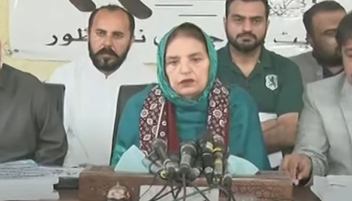 Pakistan Tehreek-e-Insaf (PTI) leader Rehana Dar addressing a press conference in Karachi on Mar 8, 2024. — Screengrab/YouTube/Express News