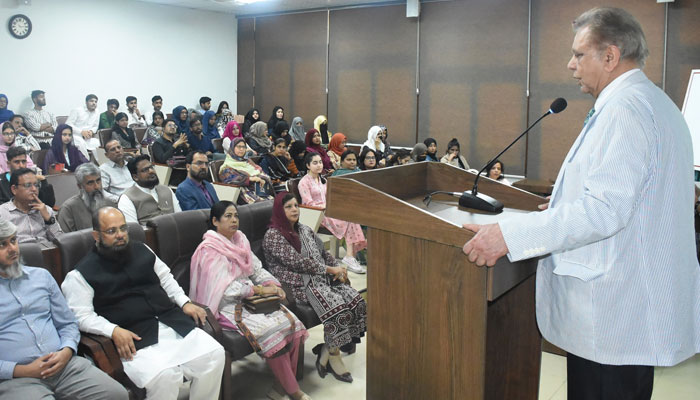 Professor Aslam Syed Addresses the faculty and the students during lecture on “Between Dream and Reality: Today’s Pakistan” at the KU Audio Visual Center on March 8, 2024. — Facebook/Karachi University