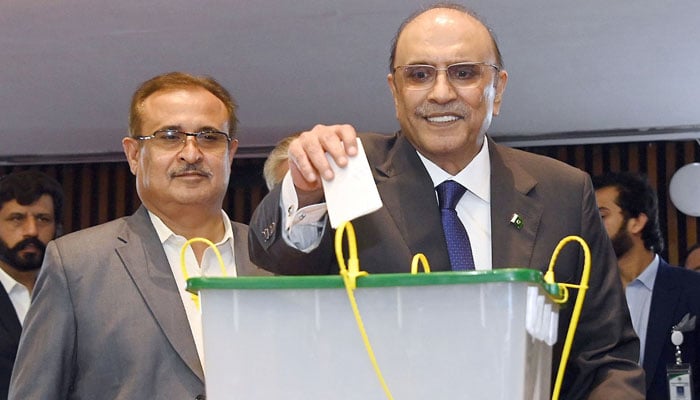 Member National Assembly Asif Ali Zardari casting his vote in Presidential election in National Assembly on March 9, 2024. — Online