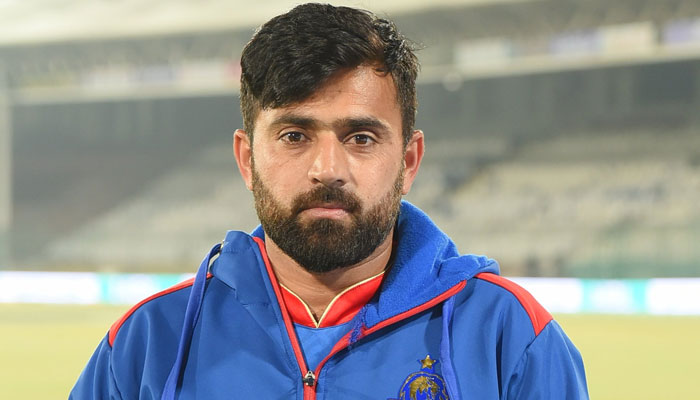 Karachi Kings leg-spinner Zahid Mahmood posing for a picture. — X/@KarachiKingsARY/File