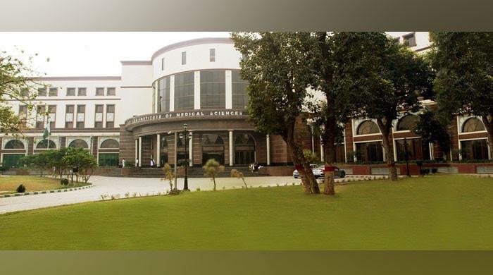 SHL removes 472 unauthorised doctors - Vimarsana News