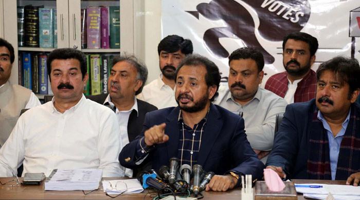 PTI leader seeks FIR against RO, DRO for 'tampering with NA-238 poll result' - Vimarsana News