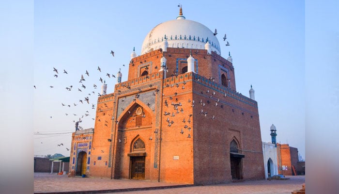 This image shows Hazrat Bahauddin Zakariya shrine in Multan. — APP/File