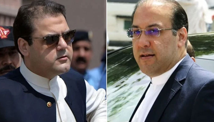 Hussain Nawaz (left) and Hasan Nawaz, sons of former prime minister Nawaz Sharif. — AFP/File