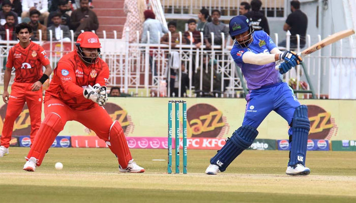 Multan Sultans batter Yasir Khan play a shot during the Pakistan Super League (PSL 9) Twenty20 cricket match between Multan Sultans and Islamabad United at Pindi Cricket Stadium on March 10, 2024. — APP