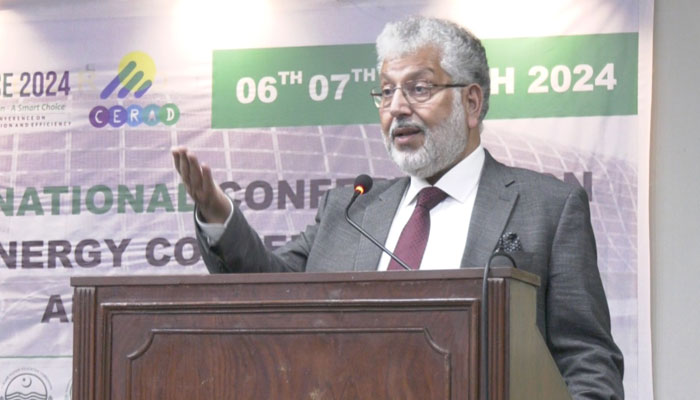Higher Education Commission (HEC) Chairman Dr Mukhtar Ahmed addresses an event. — Facebook/Dr Mukhtar Ahmed/File
