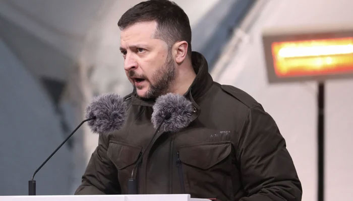 Ukraine´s President Volodymyr Zelensky holds a speech to Lithuanians near the Presidential Palace in Vilnius, Lithuania, on January 10, 2024. — AFP