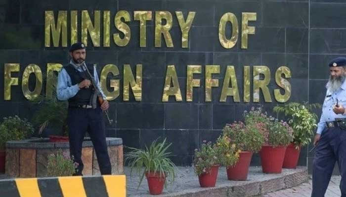 Security guards stand outside the Ministry of Foreign Affairs in Islamabad in this undated image. — AFP/File