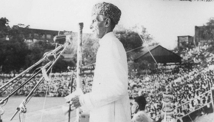 Quaid-e-Azam Mohammad Ali Jinnah addresses a mammoth rally at Lahore’s University Stadium on October 30, 1947. — National Archives Islamabad/File