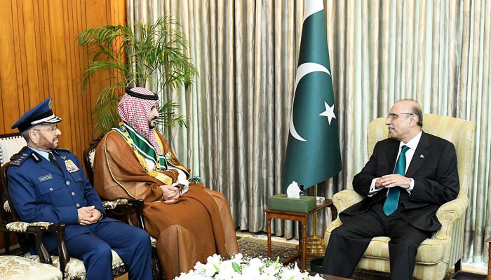 President Asif Ali Zardari in a meeting with the visiting Defence Minister of the Kingdom of Saudi Arabia, Prince Khalid bin Salman bin Abdul Aziz Al Saud, at Aiwan-e-Sadr on March 23, 2024. — NNI