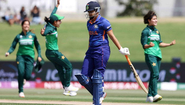 Pakistan celebrate the wicket of India’s Shafali Verma (C) during the Round 1 Womens Cricket World Cup match between India and Pakistan at Bay Ova. — AFP/File
