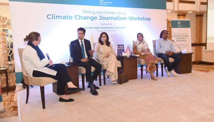 Participants speak during the Climate Change Journalism Workshop. — APP/File