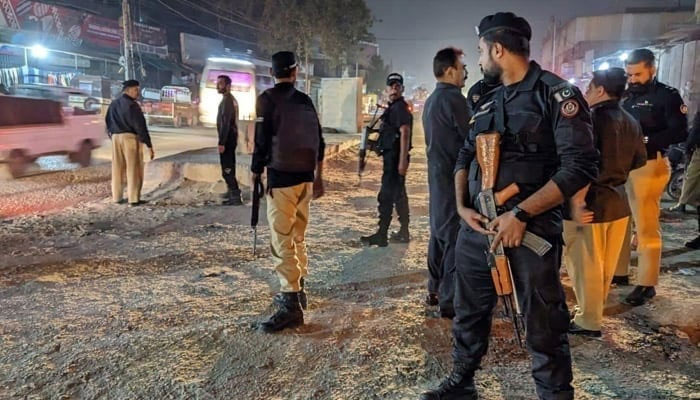 This image shows Karachi Police personnel and commandoes standing guard on November 29, 2023. — Facebook/Karachi Police - KPO