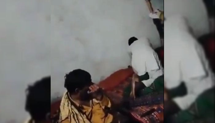 Screengrab from the video of the girls murder in Toba Tek Singh. — X@AwesomeMughals