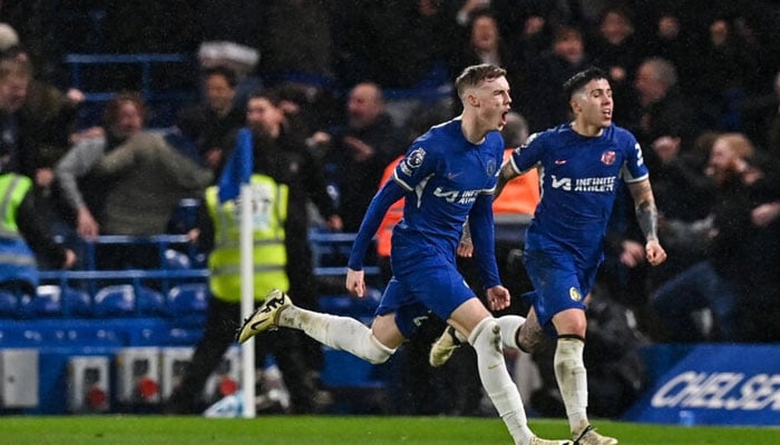 Chelseas Cole Palmer (left) celebrates after scoring the winning goal against Manchester United at Stamford Bridge. — AFP
