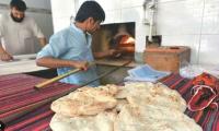72 arrested for not selling naan, roti at official rate
