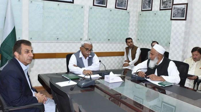 KP govt decides to establish gem processing, export centre - Vimarsana News