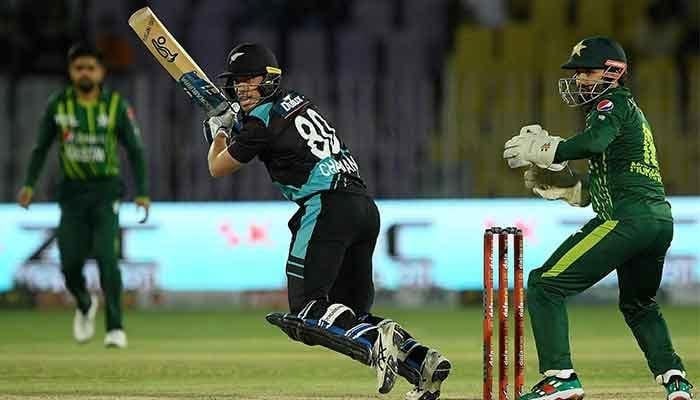 New Zealand´s Mark Chapman (C) plays a shot during the fourth T20 international cricket match between Pakistan and New Zealand at the Rawalpindi Cricket Stadium in Rawalpindi, on April 20, 2023. — AFP