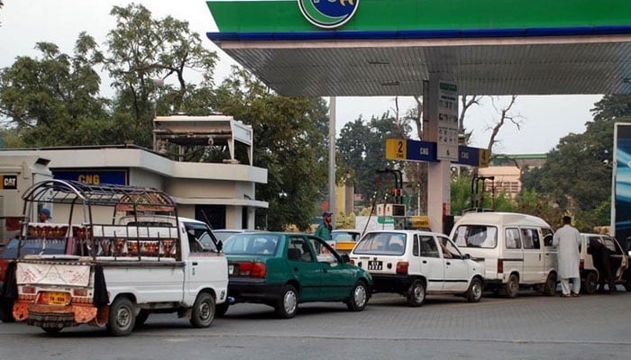 Vehicles queue at a CNG station. — INP/File