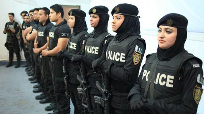 Female officers to be now at front desks of police stations - Vimarsana News
