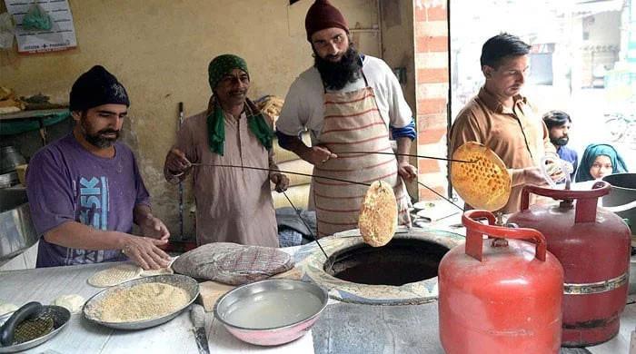 Khalid Roti 185 held for violating roti price orders