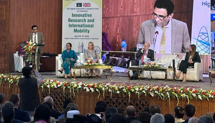 Dr. Khalid Maqbool Siddiqui, Minister for Federal Education and Professional Training in his statement welcoming the delegation of leading UK universities, education champions and experts led by the UK Government’s International Education Champion, Sir Steve Smith on April 22, 2024. — Facebook/ChairmanHEC