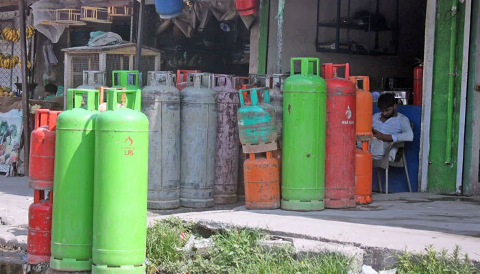 An LPG cylinder shop can be seen. — Online/File