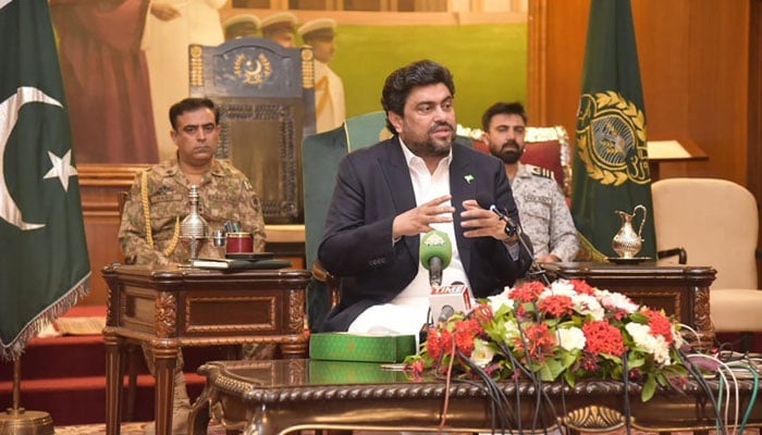 Sindh Governor Kamran Khan Tessori speaking at a press conference at the Governor House on April 26, 2024. — Instagram/kamrantessoripk
