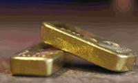Gold prices rise Rs2,500 per tola