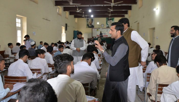 In this image, KP Minister for Elementary and Secondary Education Faisal Khan Tarakai visits the examination hall of Govt Higher Secondary School City No.1 Peshawar on April 18, 2024. — X/@FKTarakai