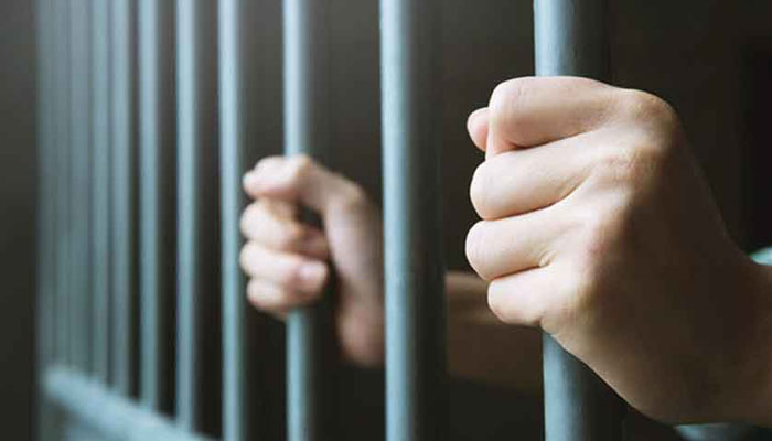 Man sentenced to 14 years in prison for throwing acid on wife