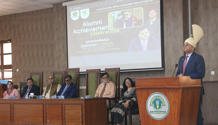 M Sarwar Gondal, an alumnus of the varsity exchanges their views during a ceremony organized by  the University of Education, Lahore on May 6, 2024. — X/@ue_edu_pk