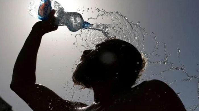 Sindh sizzles as temperature exceeds 40°C in many areas - Vimarsana News