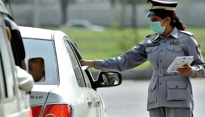 Islamabad female traffic police seen in this image. — APP/File