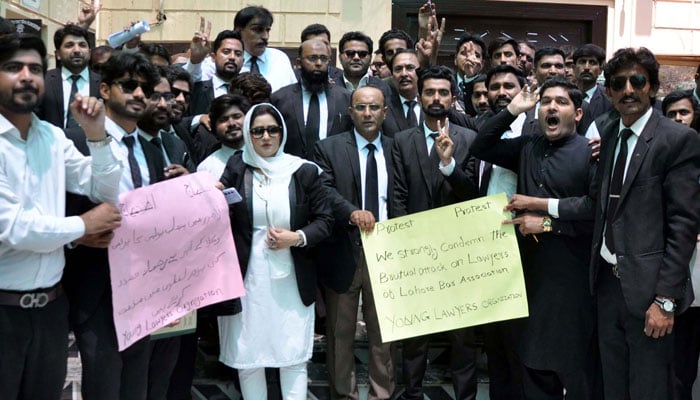 In this image, Members of the District Bar Association held a protest demonstration against the Punjab Police over alleged violence against lawyers in Lahore, at Hyderabad Press Club on  May 9, 2024. — PPI I