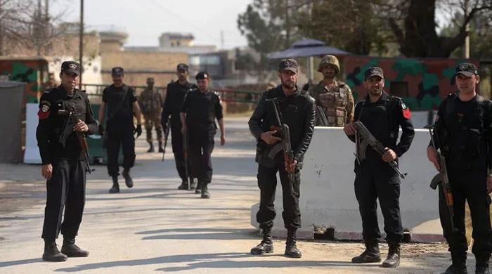 Worsening law, order triggers concerns as police post attacked in Peshawar - Vimarsana News