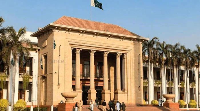 Punjab PA passes defamation bill amid opposition, media protest - Vimarsana News