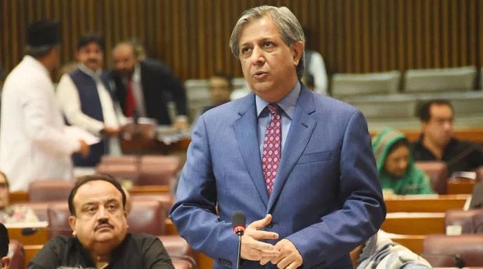 Communication projects worth billions going on in KP, Senate told - Vimarsana News
