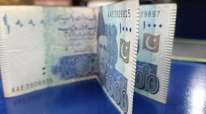 Rupee rises against dollar - Vimarsana News
