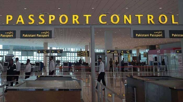 Ex-wife leads assault on expat at Islamabad Airport - Vimarsana News