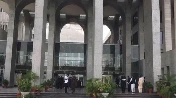 Campaign against judge: IHC orders contacting X Corp's chief legal counsel for assistance - Vimarsana News