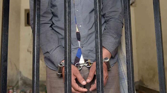 Four robbers arrested after 'encounters' with police - Vimarsana News