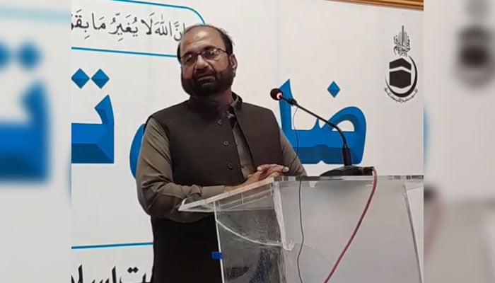 Jamaat-e-Islami North Punjab ameer Dr Tariq Saleem addresses an event on June 22, 2024. — Screengrab via Facebook/Dr Tariq saleem