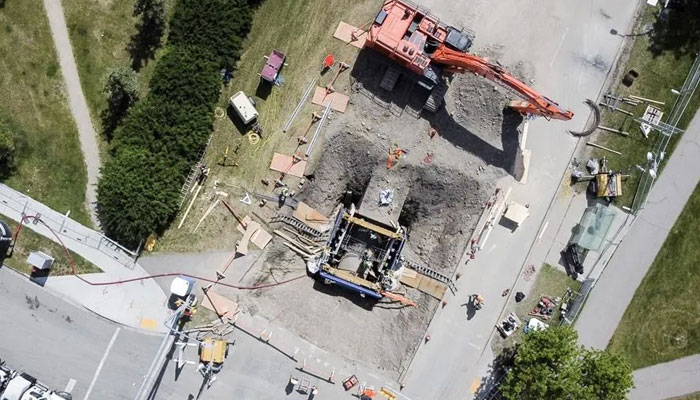 Calgary’s mayor says a ruptured pipe that’s created a water crisis is fixed and work begins today to fill it with water for testing. Jeff McIntosh / The Canadian Press/File