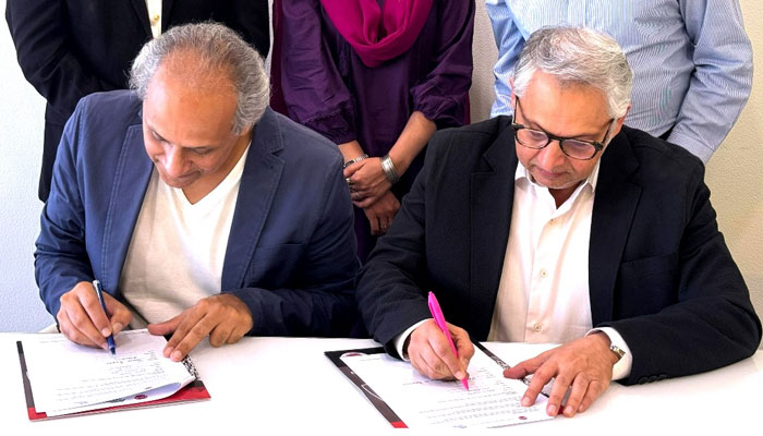 An MOU signing ceremony between the Pakistan Advertising Association (PAA) and the Pakistan Advertisers Society (PAS) on October 26, 2024. — Facebook@ahmed.h.kapadia