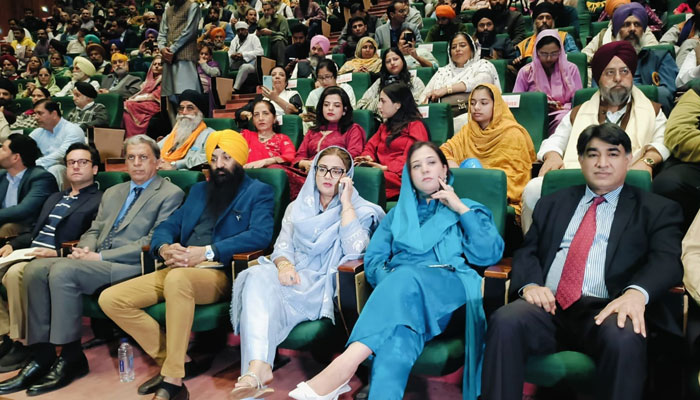 Punjab Minister for Information and Culture Azma Bokhari (3rd right) and Punjab Minister for Minority Affairs Ramesh Singh Arora (3rd left) are attending the event titled ‘Sanjha Punjab’ at Alhamra on November 21, 2024. — Facebook/@RameshSinghArora