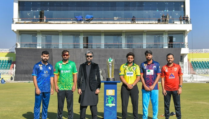 Captains of Bahria Town Champions T20 Cup teams pose with Champions trophy for photo. — PCB/File