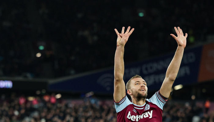 West Hams Tomas Soucek celebrates after scoring against Wolves. —AFP/File