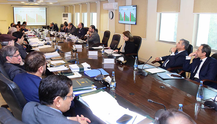 Federal Minister for Finance and Revenue, Senator Muhammad Aurangzeb, chairs the meeting of the Economic Coordination Committee (ECC) at the Finance Division in Islamabad on December 18, 2024.— PID